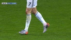 皇马球迷吃瓜,吃瓜狂欢,揭秘球场背后的故事