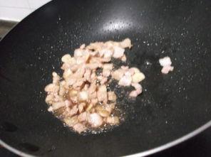 小瓜炒吃做法,清爽可口，简单易学的夏日美食